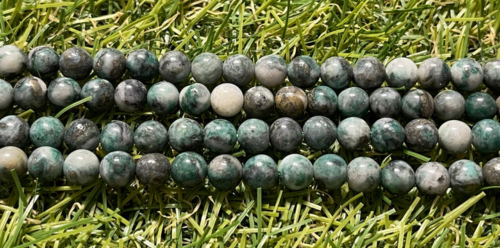 Perles naturelles en Diopside en 6 mm - Les bijoux de Théa