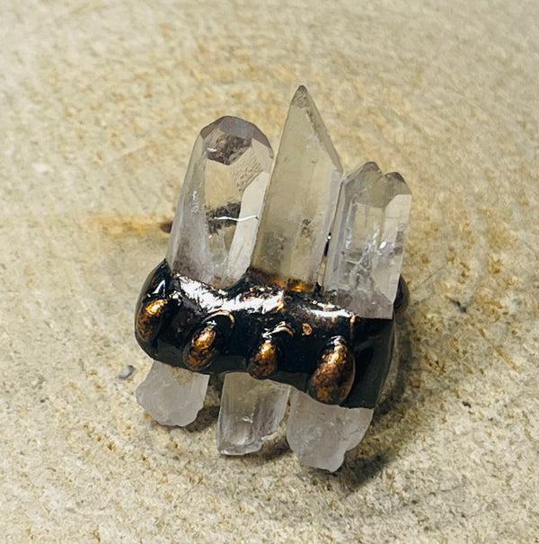 Bague avec prismes en cristal de roche, Taille 56-61 (réglable) - les bijoux de Thea 