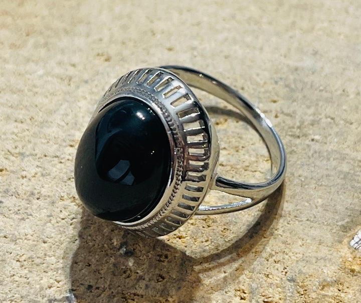 Bague sertie d'un Onyx , Taille 60 - les bijoux de Thea 