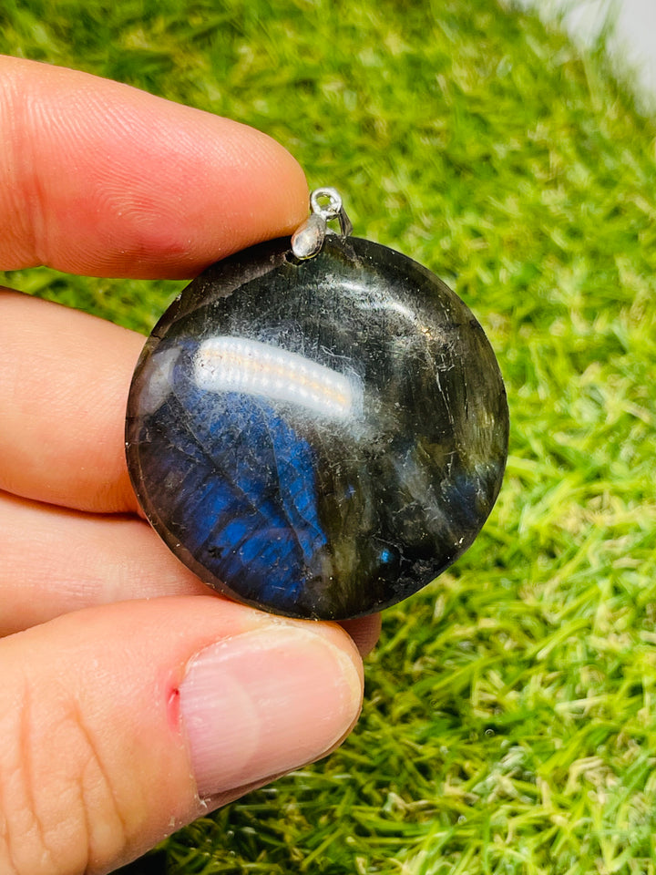 Labradorite cabochon au choix - les bijoux de Thea 