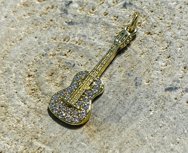 Breloque / Pendentif Guitare avec Diamants Cz - les bijoux de Thea 