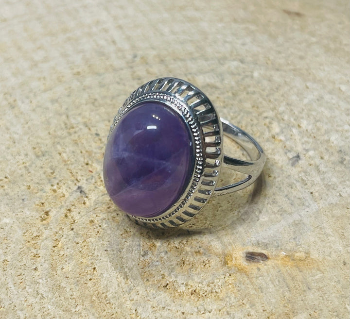 Bague sertie d'une Amethyste , Taille 59 - les bijoux de Thea