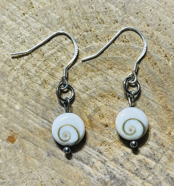 Paire de Boucles d’oreilles en Argent 925 et en Oeil de Sainte Lucie / Shiva - les bijoux de Thea 