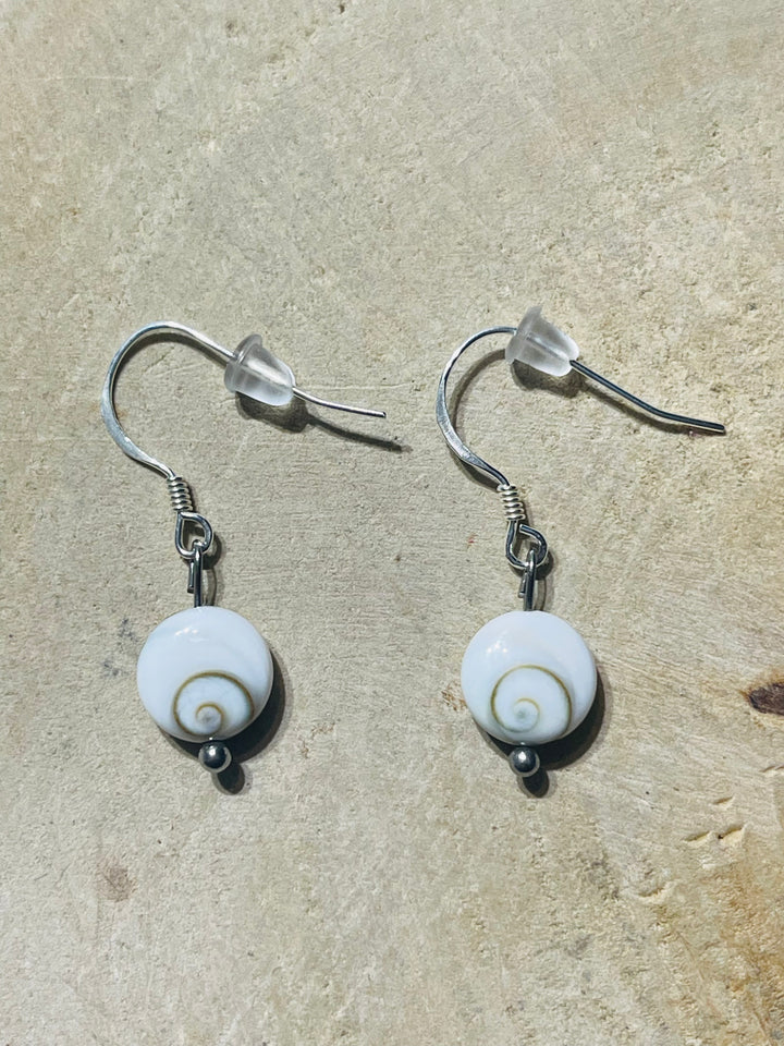 Paire de Boucles d’oreilles en Argent 925 et en Oeil de Sainte Lucie / Shiva - les bijoux de Thea 