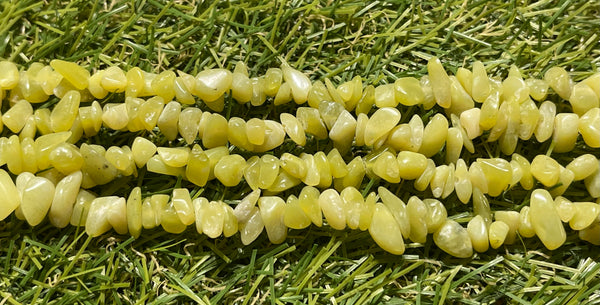 Perles chips / pépites en Jade d’Australie 5-8 mm (fil de 80 cm)