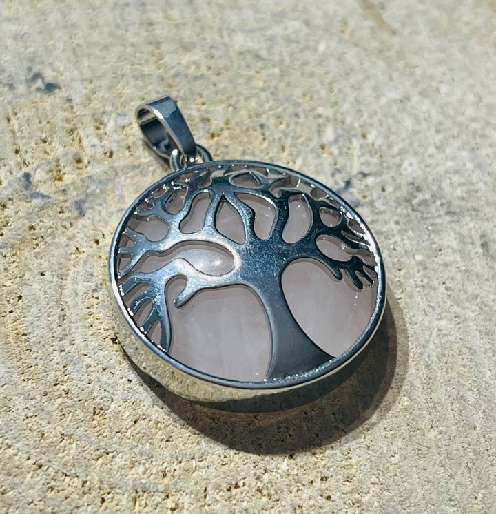 Pendentif en Quartz rose avec arbre de vie - les bijoux de Thea 