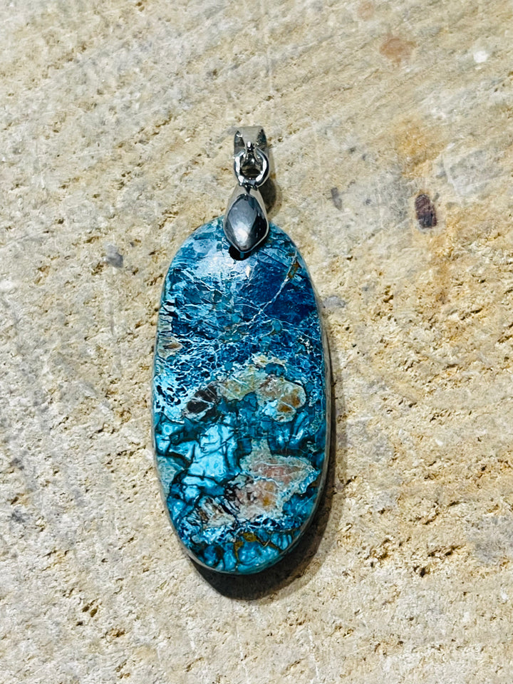 Pendentifs en Shattuckite au choix - les bijoux de Thea 