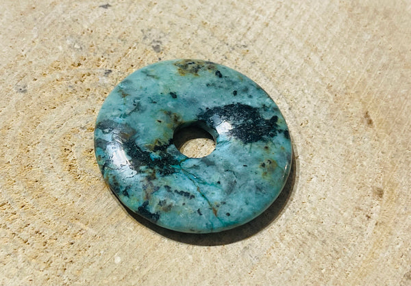 Donut / Pi chinois en Turquoise Africaine - les bijoux de Thea 