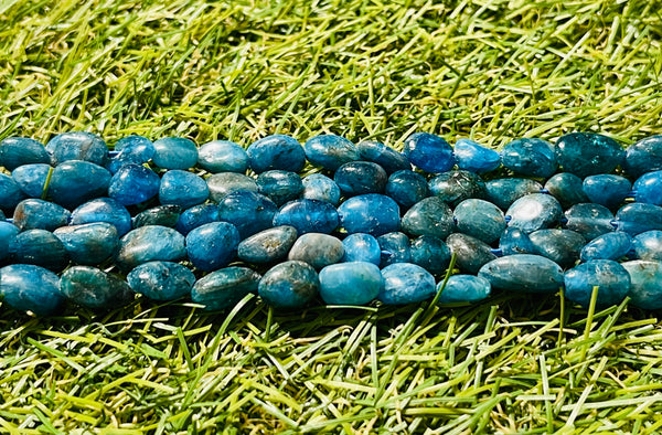 Perles naturelles en Apatite en Nuggets de 5-10 mm