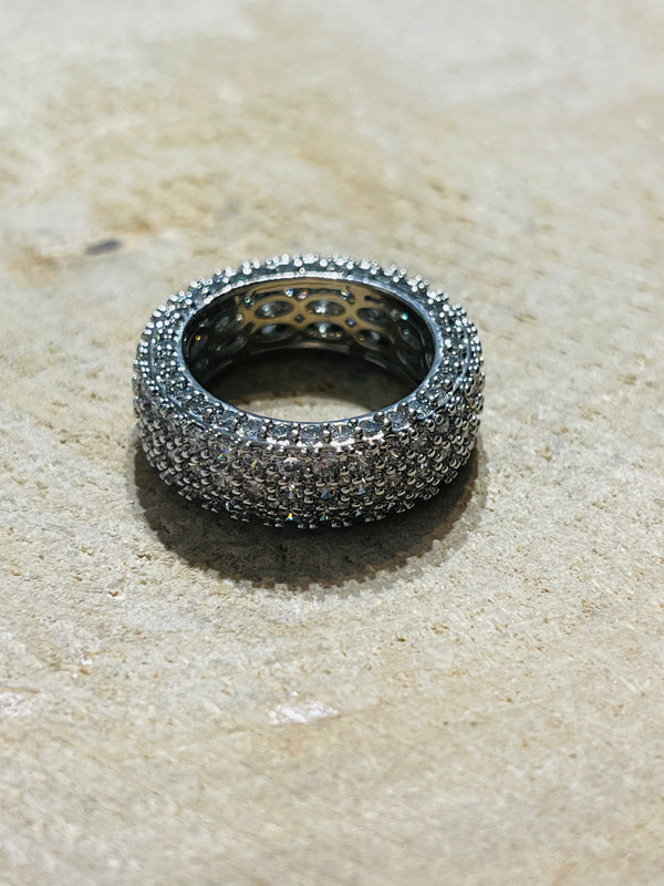 Bague sertie de diamants CZ. - les bijoux de Thea