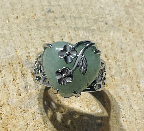Bague Coeur en Aventurine verte, Taille 53-58 (réglable) - les bijoux de Thea 