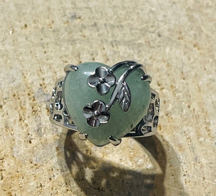 Bague Coeur en Aventurine verte, Taille 53-58 (réglable) - les bijoux de Thea 