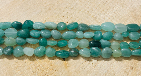 Perles naturelles en Aventurine verte en Nuggets de 4 - 9 mm