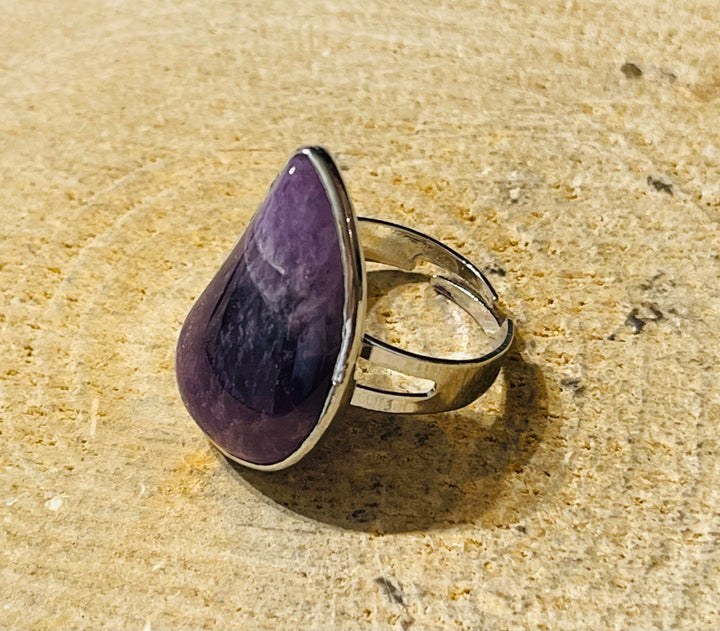 Bague sertie d’Amethyste, taille réglable - les bijoux de Thea