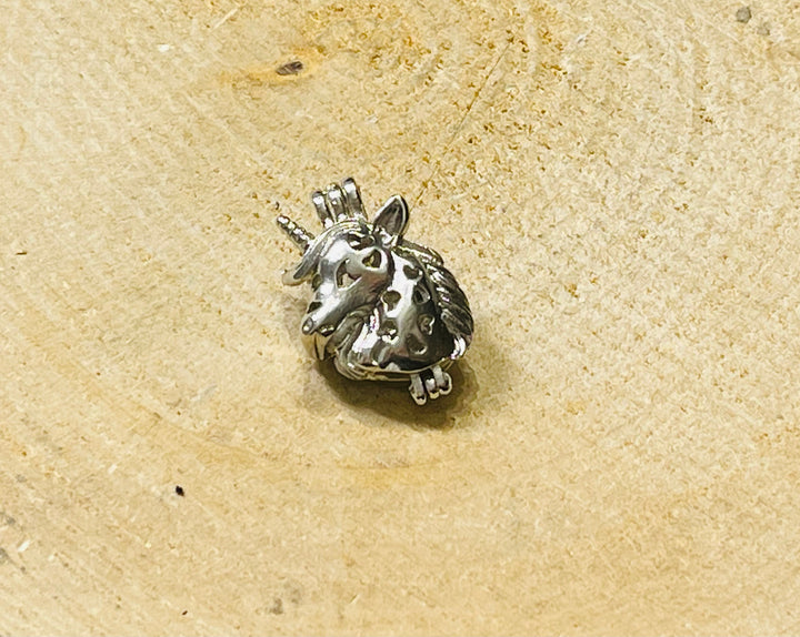 Pendentif Licorne Cage pour pierre naturelle - Les bijoux de Théa