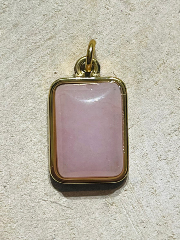 Pendentif rectangle en Quartz rose - les bijoux de Thea 