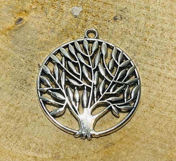 Lot de 5 Breloques / Pendentifs arbre de vie argenté - les bijoux de Thea 