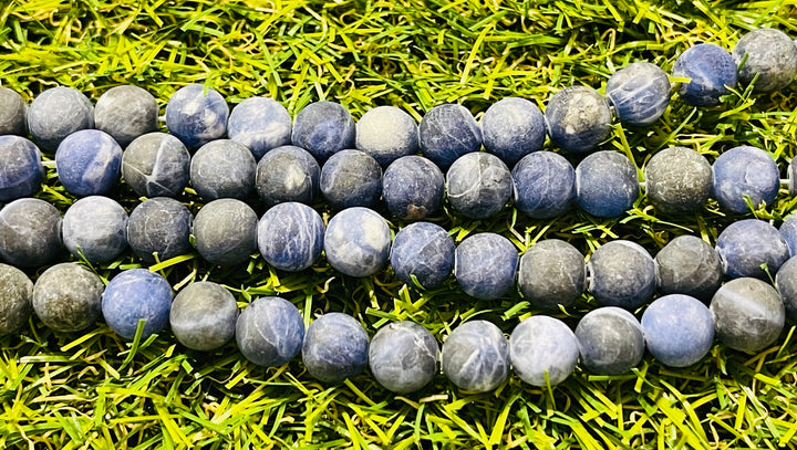 Perles naturelles en Sodalite mate en 8 mm - Les bijoux de Théa