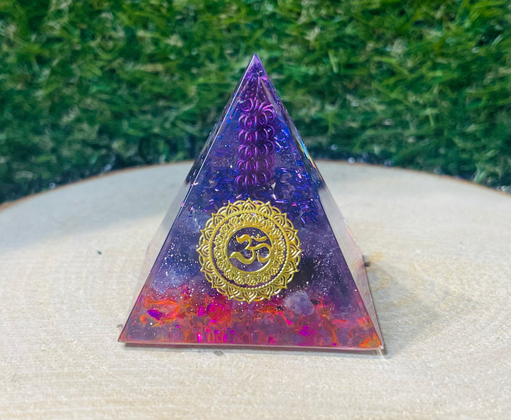 Orgonite avec Amethyste et OM (21) - les bijoux de Thea 