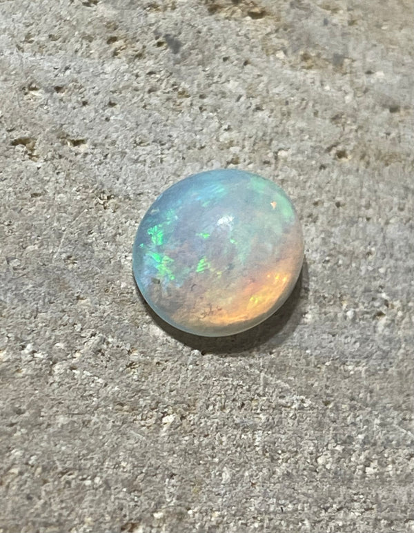 Opale Welo d’Ethiopie cabochon - les bijoux de Thea