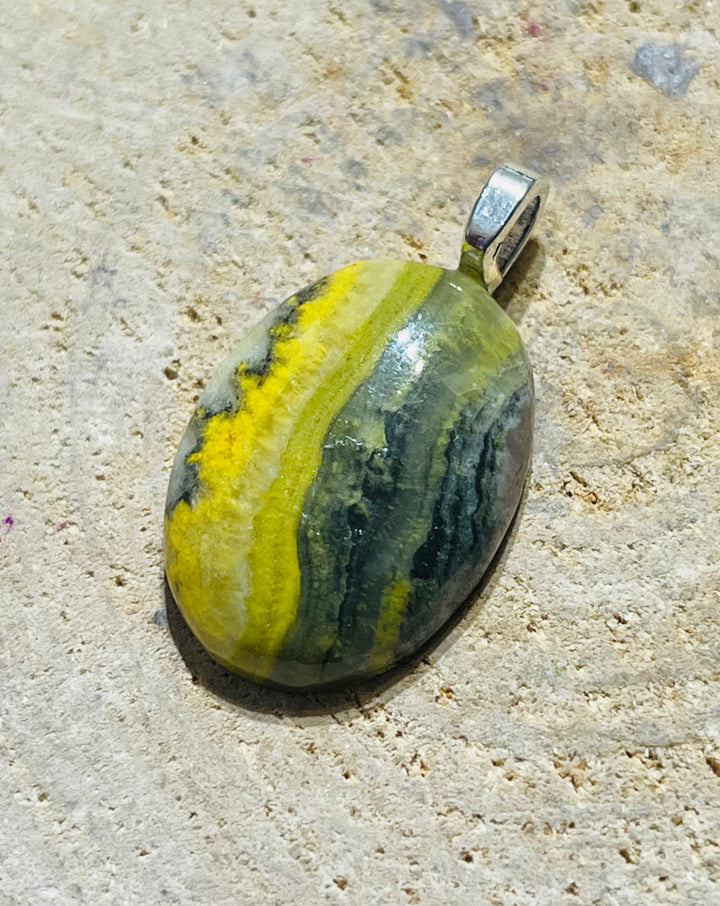 Pendentif serti d'un Jaspe Bumblebee / Bourdon (2) - les bijoux de Thea 