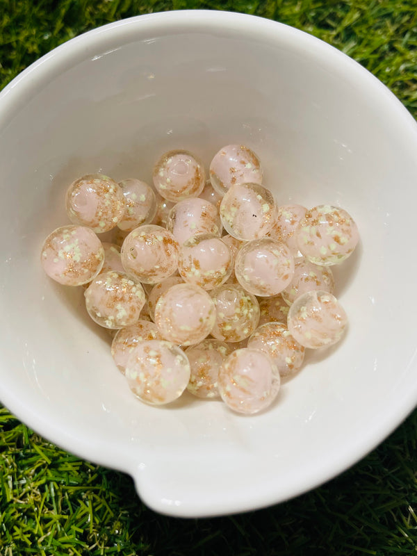 Perles en verre Hotaru d’Okinawa rose et paillettes dorées en 12 mm pour bracelet - Les bijoux de Théa