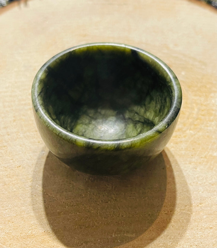 Bol tibétain en Jade vert - les bijoux de Thea 