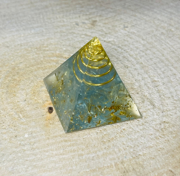 Petite Orgonite avec Aigue marine (9) - Les bijoux de Théa