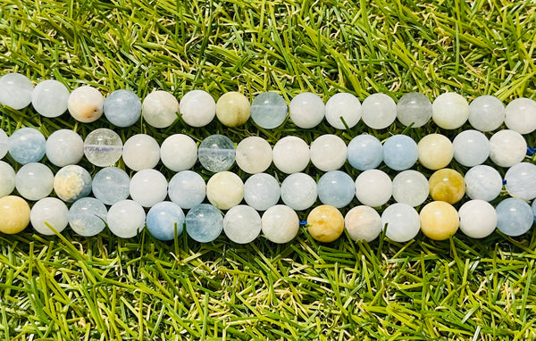 Perles naturelles en Aigue-marine en 8 mm