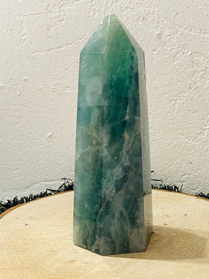 Prisme Tour en Fluorite verte - les bijoux de Thea 