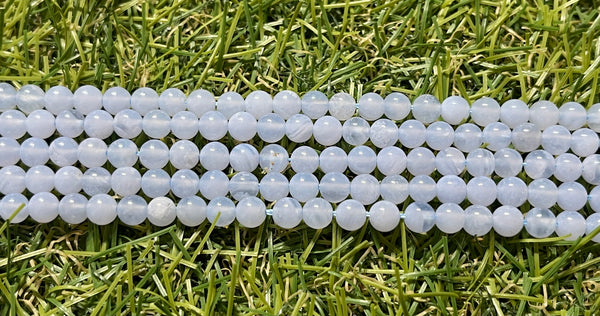 Perles naturelles en Calcédoine en 4 - 5 mm