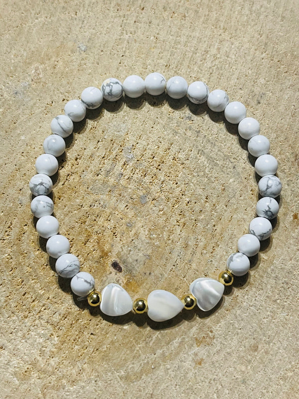 Lot de 5 Bracelets en pierre naturelle Howlite et Nacre (90) - les bijoux de Thea 