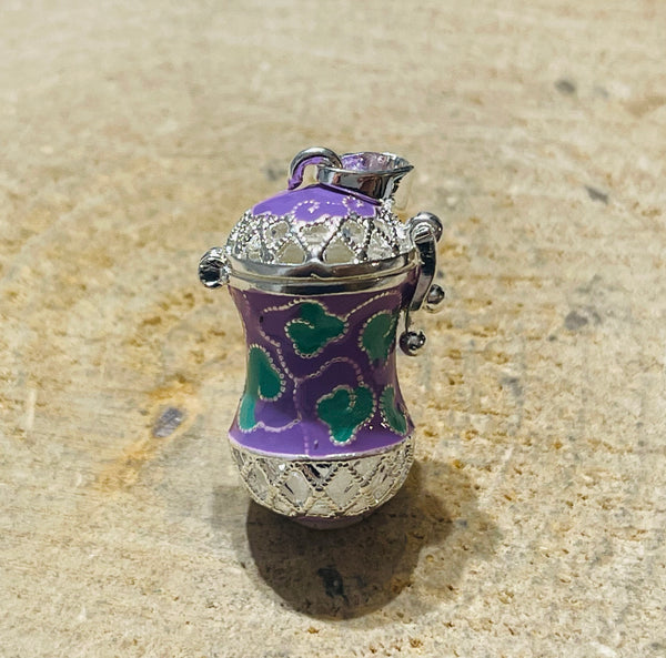 Pendentif / breloque cachette boîte de prière en émail violet - les bijoux de Thea 