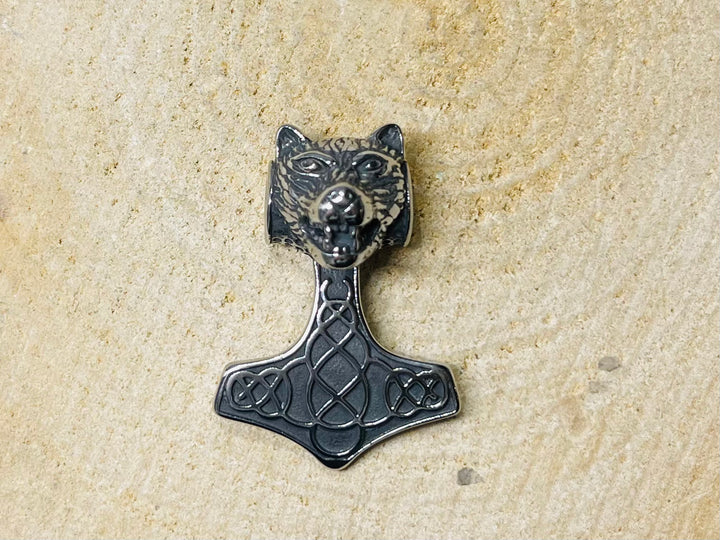 Breloque / Pendentif Loup Viking en acier inoxydable - Les bijoux de Théa