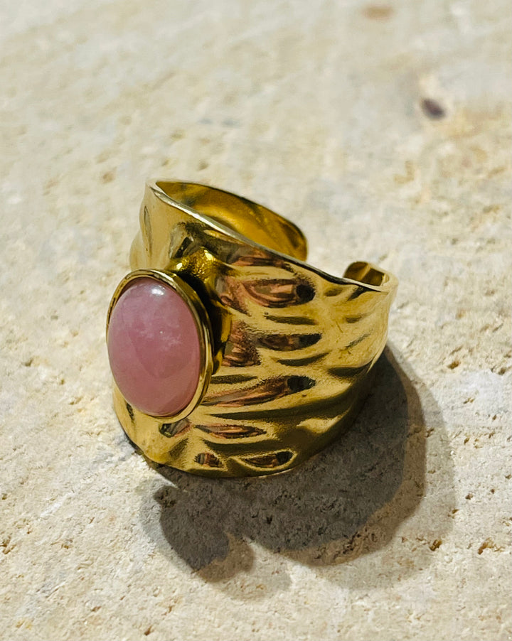Bague sertie d´un Quartz rose, taille réglable - les bijoux de Thea 