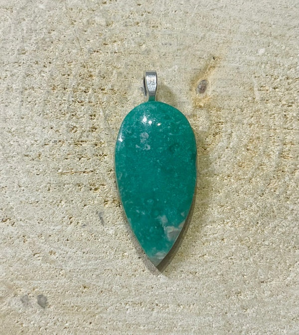 Pendentif serti d'une Chrysoprase