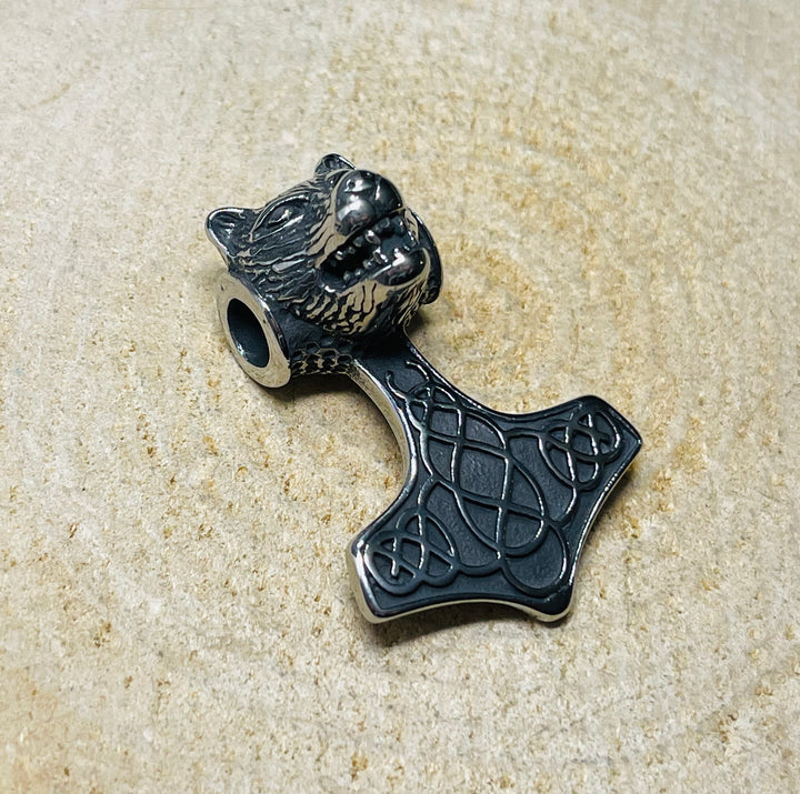 Breloque / Pendentif Loup Viking en acier inoxydable - Les bijoux de Théa