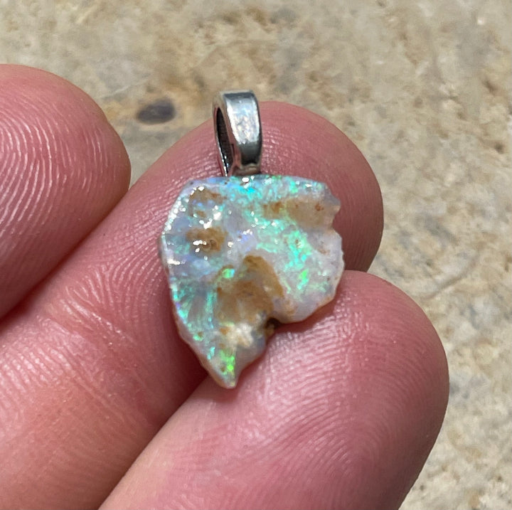 Pendentif en Opale brute d’Australie (3) - les bijoux de Thea 
