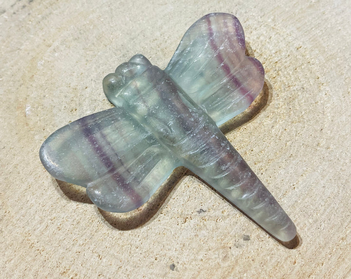 Magnifique Libellule en Fluorite verte - les bijoux de Thea 