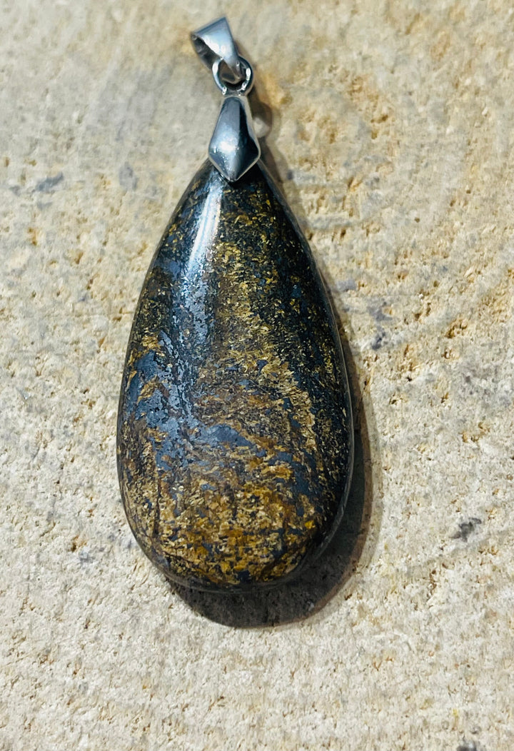 Pendentif cabochon en Bronzite au choix - les bijoux de Thea