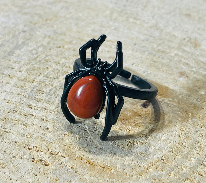 Bague Araignée en Jaspe rouge, Taille 53-59 (réglable) - les bijoux de Thea 