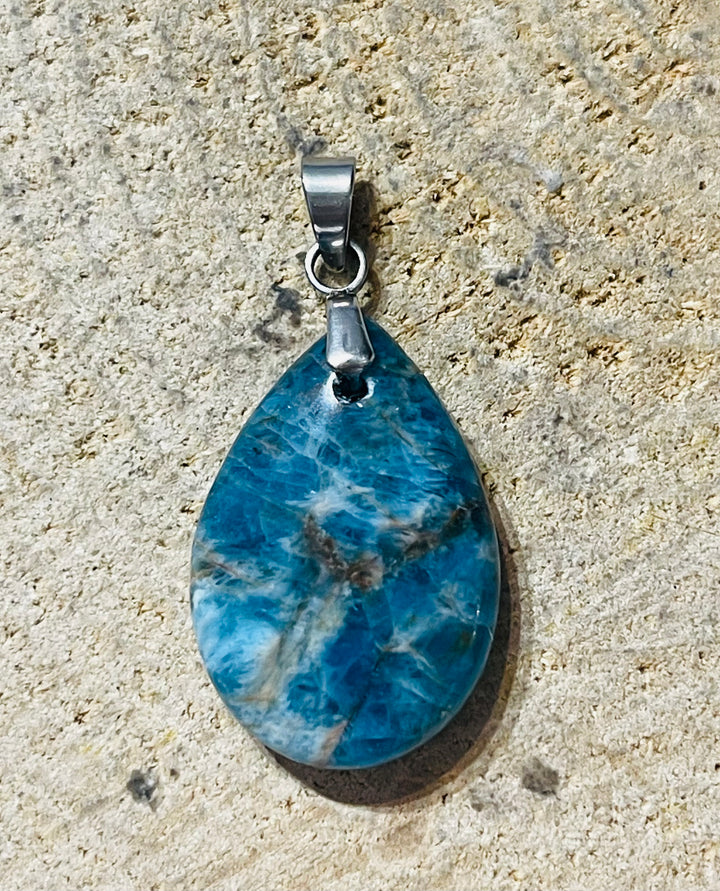 Pendentif en Apatite au choix - les bijoux de Thea 