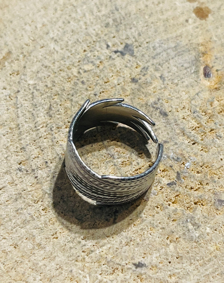 Bague Plume argentée, Taille 55-61 (réglable) - les bijoux de Thea 