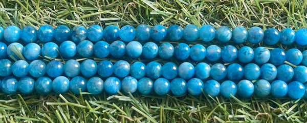 Perles naturelles en Apatite bleue en 8 mm