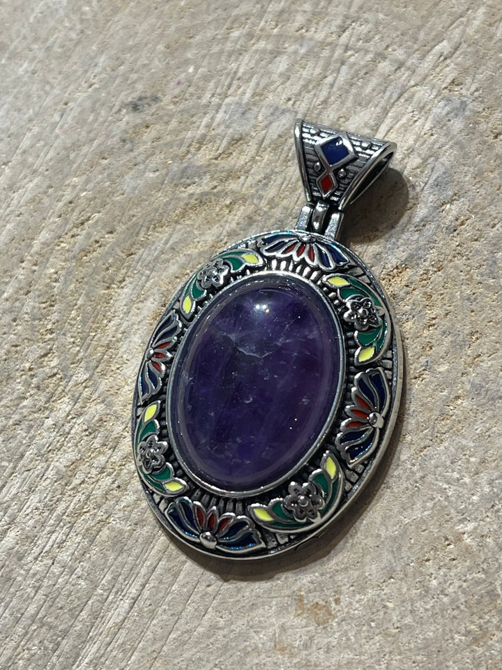 Pendentif en Amethyste et en émaux - les bijoux de Thea 