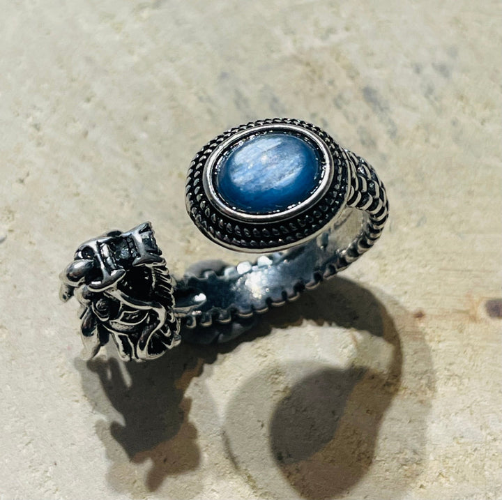 Bague dragon sertie d´une Cyanite, Taille réglable - Les bijoux de Théa