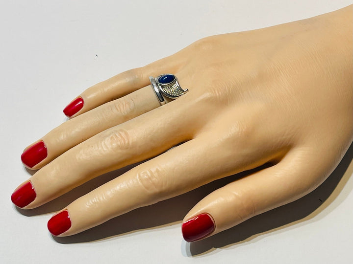 Bague en Oeil d' Horus sertie d'un Lapis lazuli, taille réglable - Les bijoux de Théa