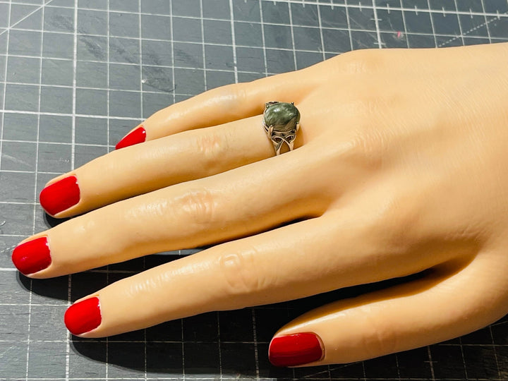 Bague en Séraphinite, Taille réglable - Les bijoux de Théa