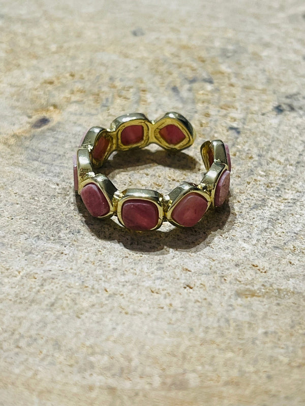 Bague sertie de Rhodonite (taille réglable) - Les bijoux de Théa