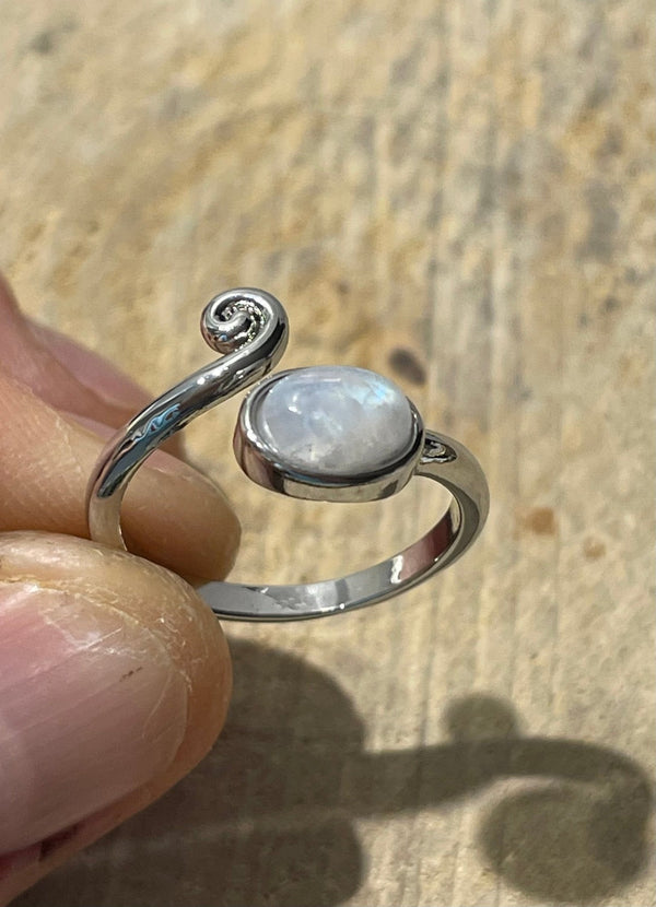 Bague vague en Péristérite ovale, Taille réglable - Les bijoux de Théa